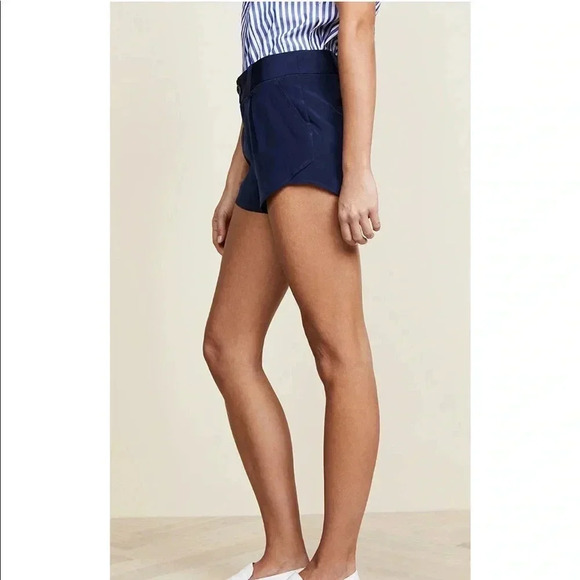 ALICE + OLIVIA NWT Navy Silk Butterfly Shorts 6 - Picture 3 of 10